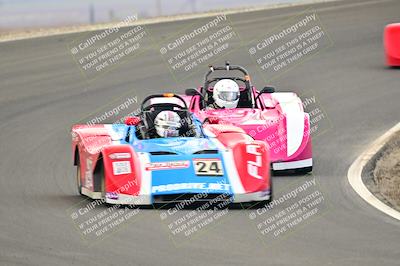 media/Jan-26-2025-CalClub SCCA (Sun) [[cfcea7df88]]/Group 6/Race/